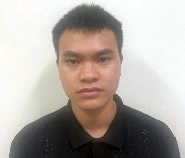 "Tổng tài" và “thư ký” vụ nhân viên quán cà phê bị hành hung khai gì tại cơ quan công an?- Ảnh 1.