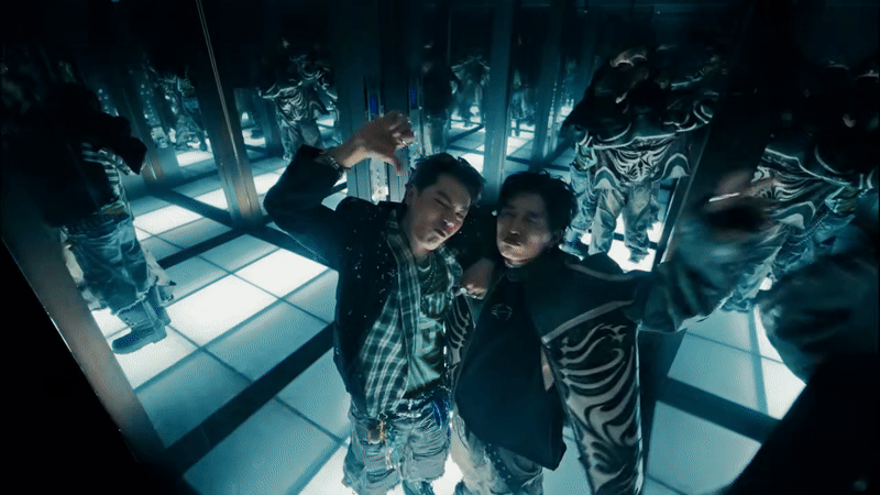 30 Anh Trai mùa 2 kêu gọi vũ trụ Say Hi hợp lực, giật Top 1 Trending với MV “Rap Việt mở rộng”- Ảnh 3.