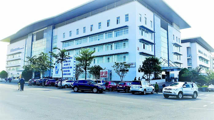 Bệnh viện gửi thư mời 255 bệnh nhân bị kê khống tán sỏi tới kiểm tra sức khỏe- Ảnh 1.