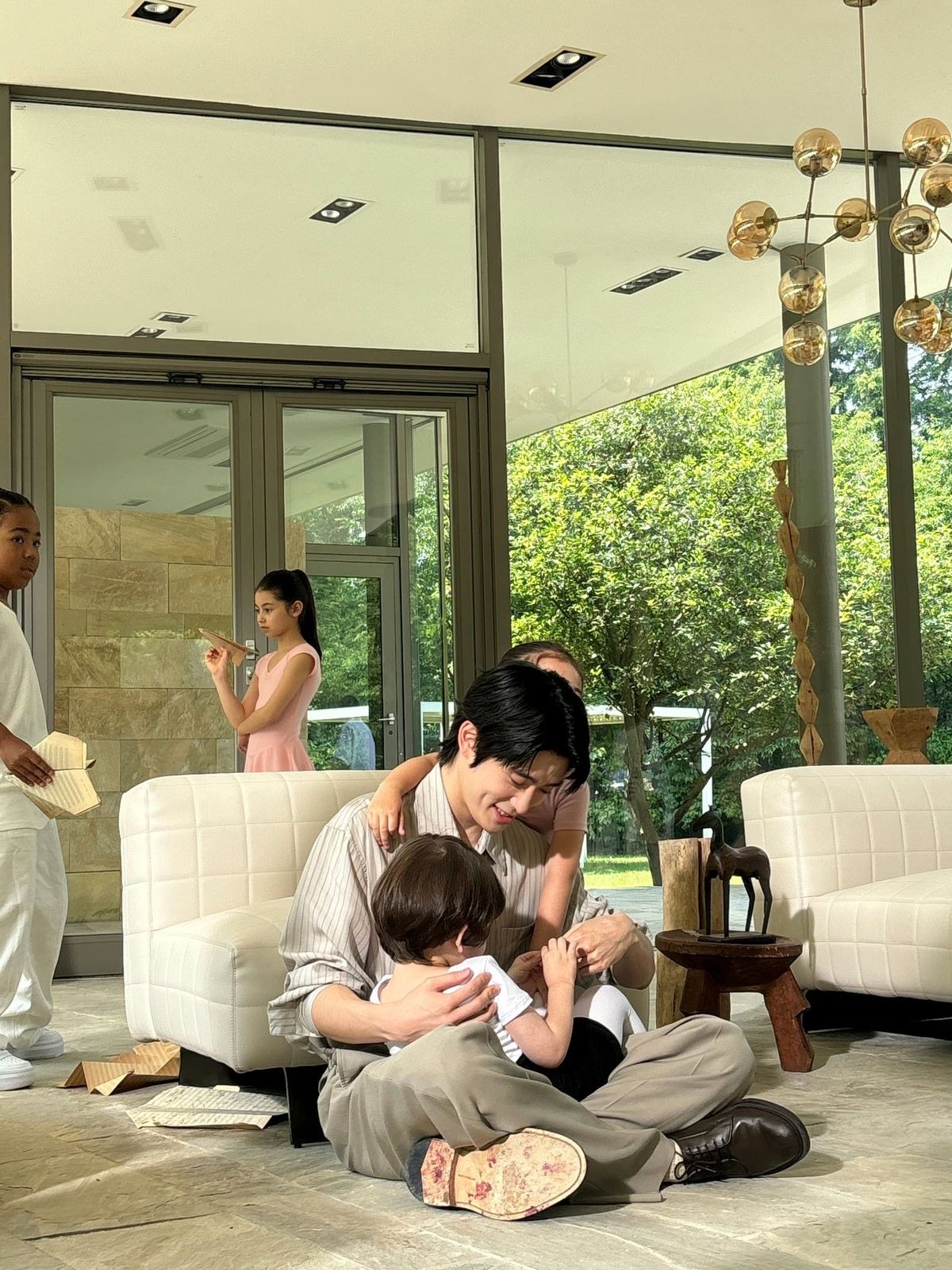 3 câu trả lời sai của cha mẹ khiến con quẩn quanh trong nghèo khó- Ảnh 1.