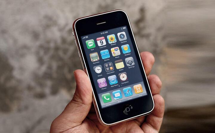 3 chiếc iPhone đã trở thành huyền thoại, Gen Z hay Alpha bây giờ làm sao biết iPhone đã từng đẹp như thế nào!- Ảnh 2.