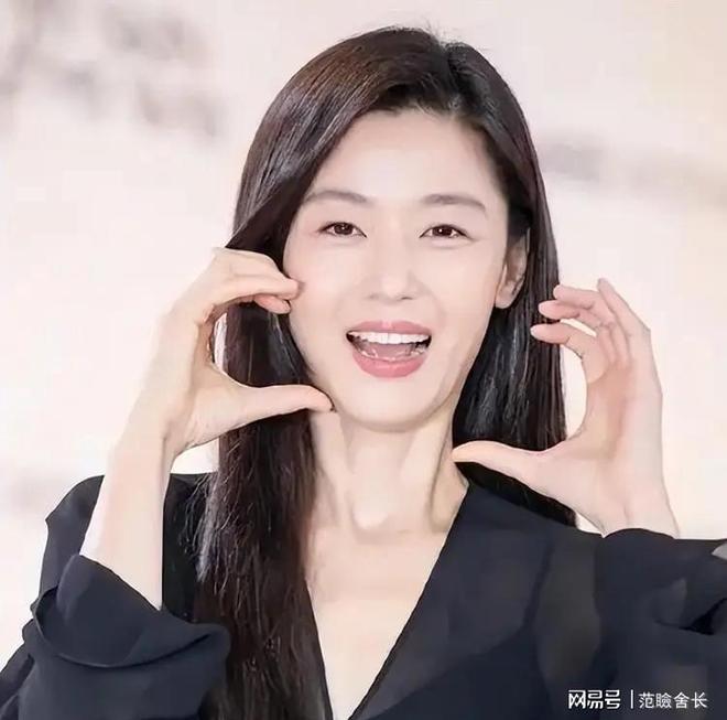 "Mợ chảnh" Jeon Ji Hyun đang giẫm lên chính vết xe đổ của Jang Na Ra 16 năm về trước- Ảnh 3.