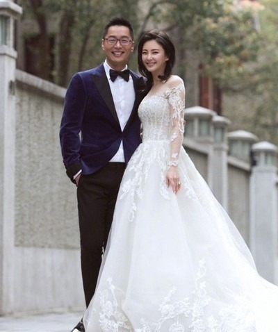 "Bản sao sexy nhất của Song Hye Kyo": Gây scandal dùng dao đâm chồng chấn động, giờ tìm hạnh phúc bên "phi công trẻ"- Ảnh 7.