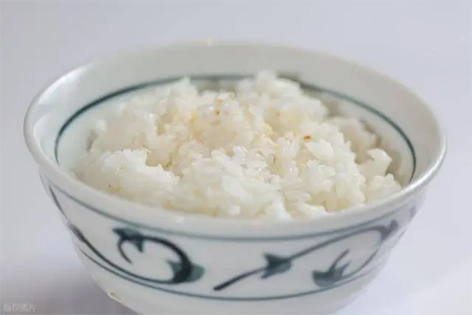 3 loại thực phẩm để lâu trong tủ lạnh dễ gây nguy hiểm- Ảnh 2.