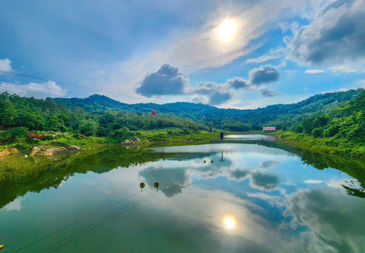 Săn mây trên "nóc nhà miền Tây" ở An Giang- Ảnh 5.