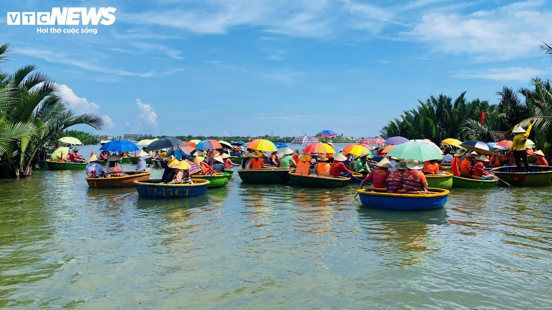 Khám phá ngôi làng duy nhất ở Việt Nam lọt top 50 làng đẹp nhất thế giới- Ảnh 6.