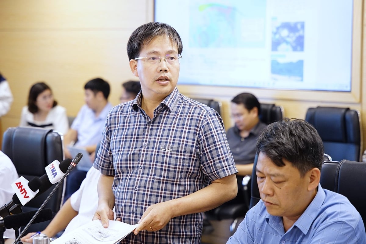 Siêu bão dữ dội nhất hành tinh năm 2025 chắc chắn đổ bộ vào nước ta, khi nào bắt đầu mưa to gió lớn?- Ảnh 1.
