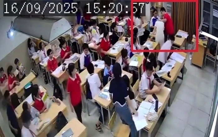 Vụ học sinh giật tóc, xô ngã cô giáo: Cần can thiệp tâm lý thay vì trừng phạt- Ảnh 1.