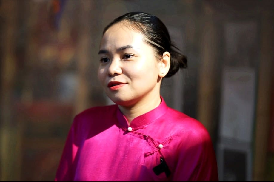 Ngỡ ngàng ngắm nhìn 50 chiếc lồng đèn cổ "hồi sinh" trong ngôi đình trăm tuổi ở TP.HCM- Ảnh 2.