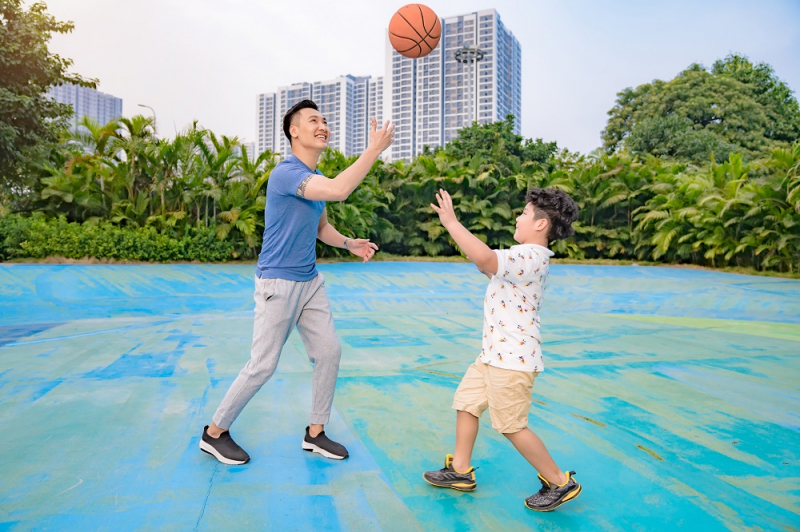 Top 3 nam thần U40 - U50 Vbiz mê thể thao: Càng lớn tuổi càng phong độ, body săn chắc khó tin- Ảnh 15.