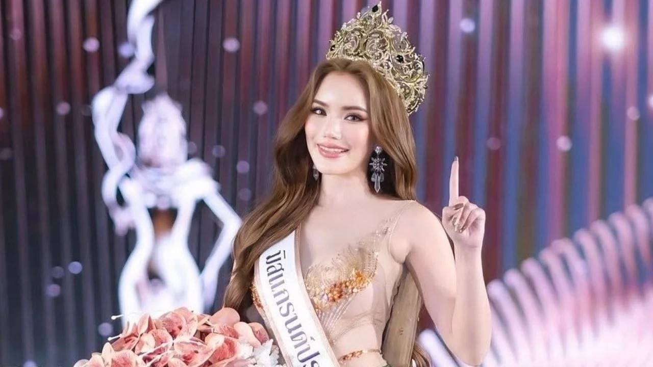 Bị tước vương miện hoa hậu sau một đêm đăng quang- Ảnh 2.
