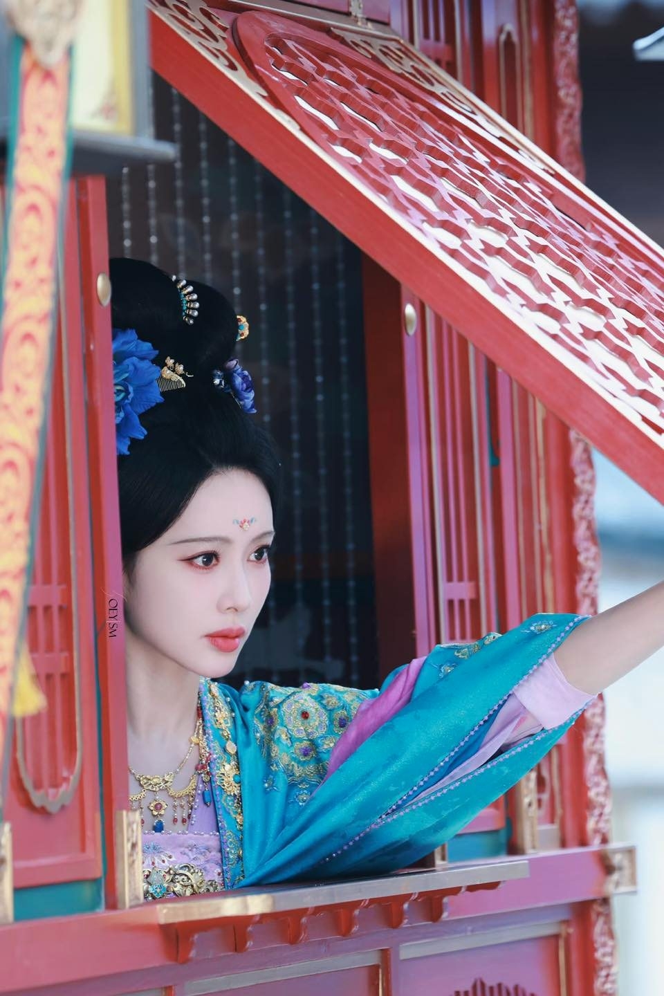 Ai dám chê mỹ nhân này thì bước ra đây nói chuyện: Công chúa cổ trang đẹp nhất hiện tại, góc nào cũng như tranh vẽ- Ảnh 8.