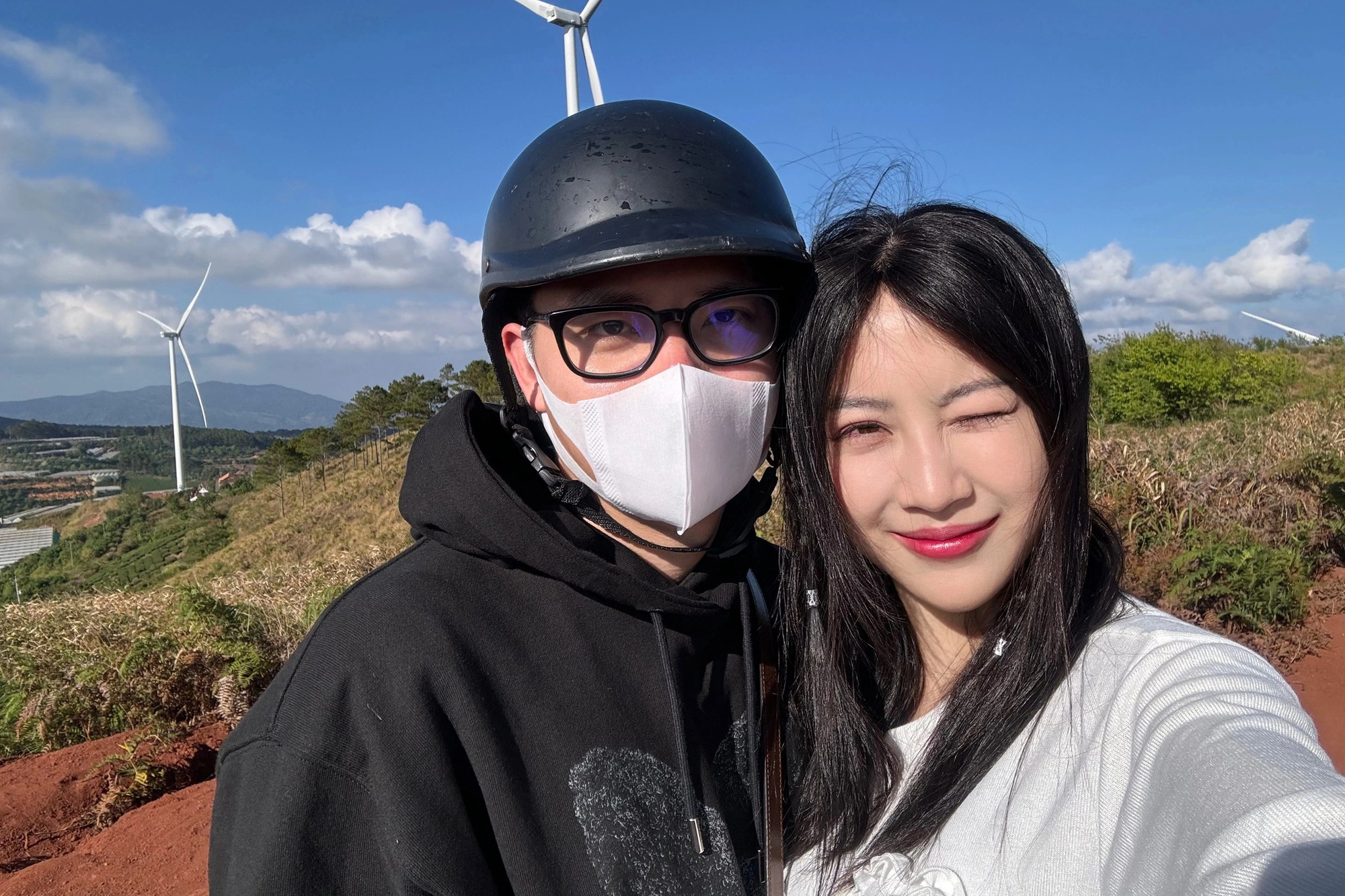 Streamer Nắng 27 tuổi mắc ung thư 2 lần, chàng IT vẫn kiên trì tỏ tình 9 lần: "Em sống được bao nhiêu ngày, anh sẽ ở bên em bấy nhiêu ngày"- Ảnh 3.