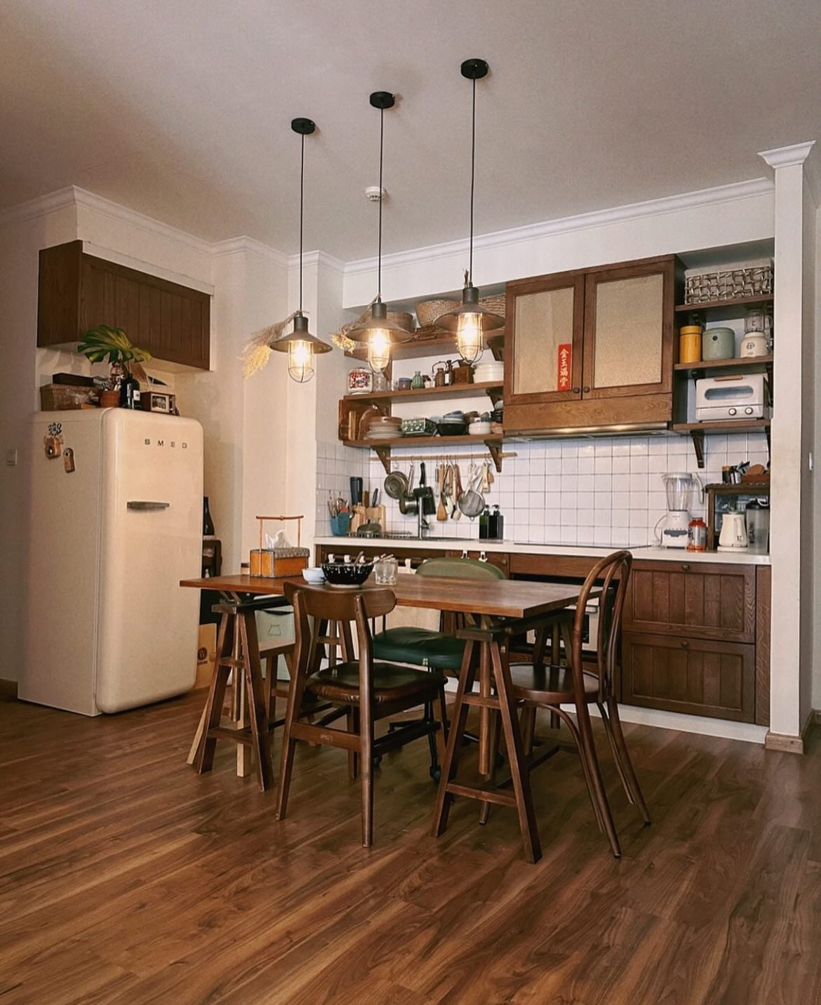 Hóa ra đây là tổ ấm của Jun Phạm: Rộng 75m², góc nào cũng ấm áp, chữa lành như đang sống trong Anime!- Ảnh 10.