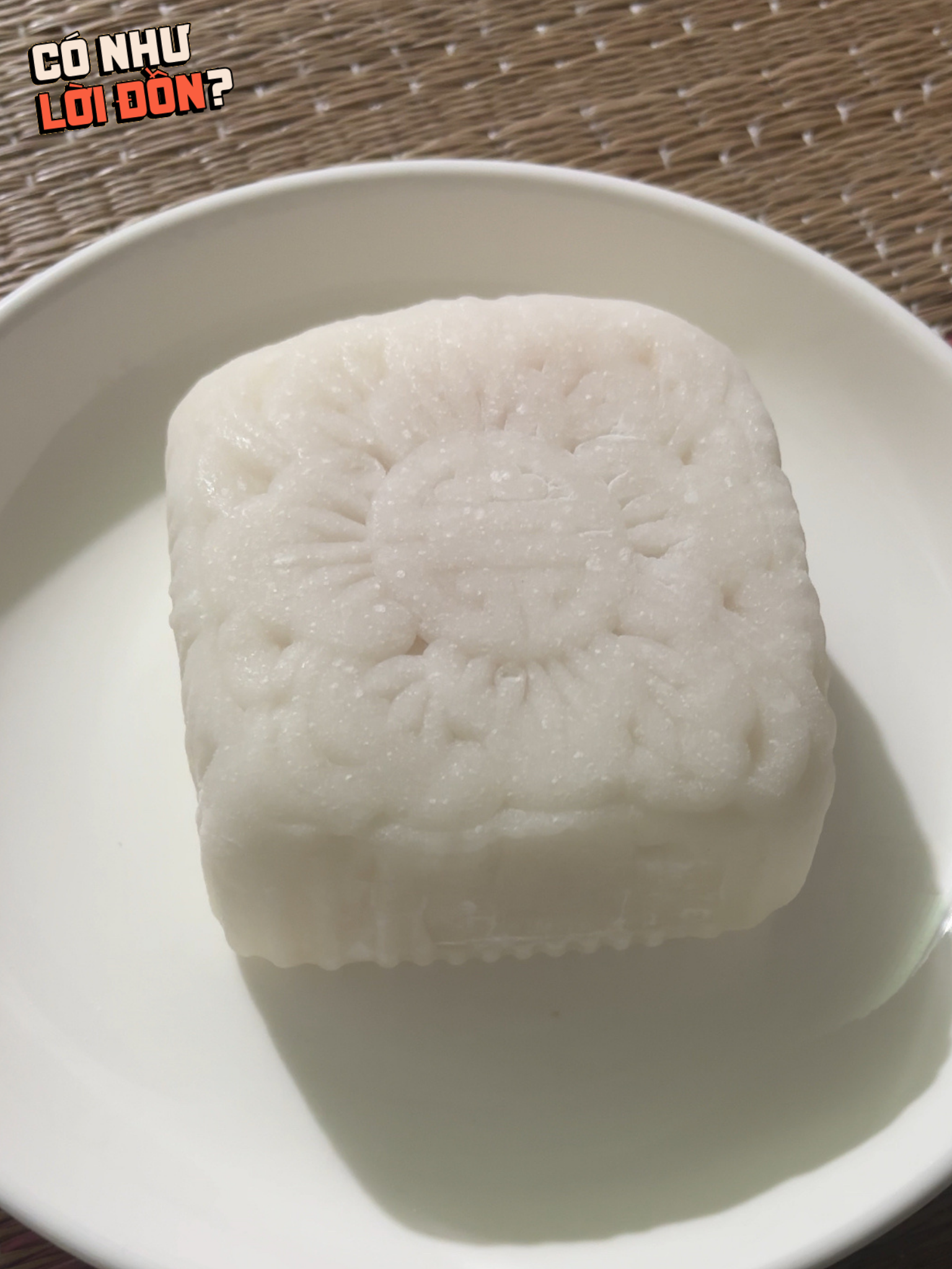 Review bánh dẻo trứng muối 