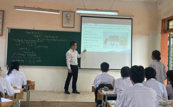 Gần 10.000 giáo viên Hà Nội gửi tâm thư mong điều chỉnh thu nhập tăng thêm- Ảnh 1.