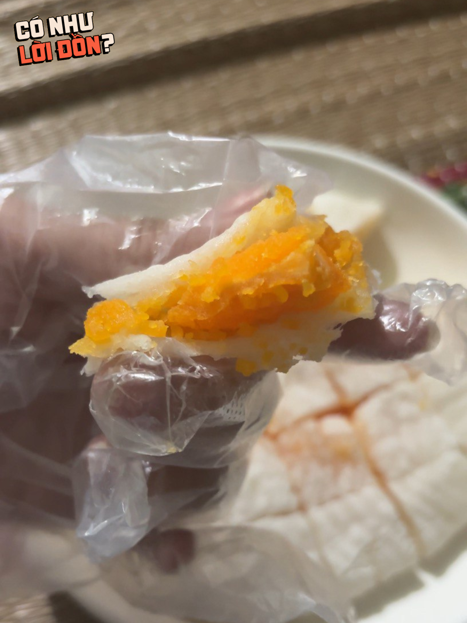 Review bánh dẻo trứng muối 