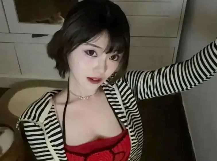 photo-1758449248881