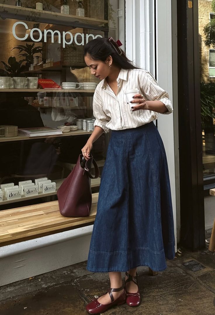 Item sành điệu nhất thu 2025: Diện với quần jeans hay chân váy đều 