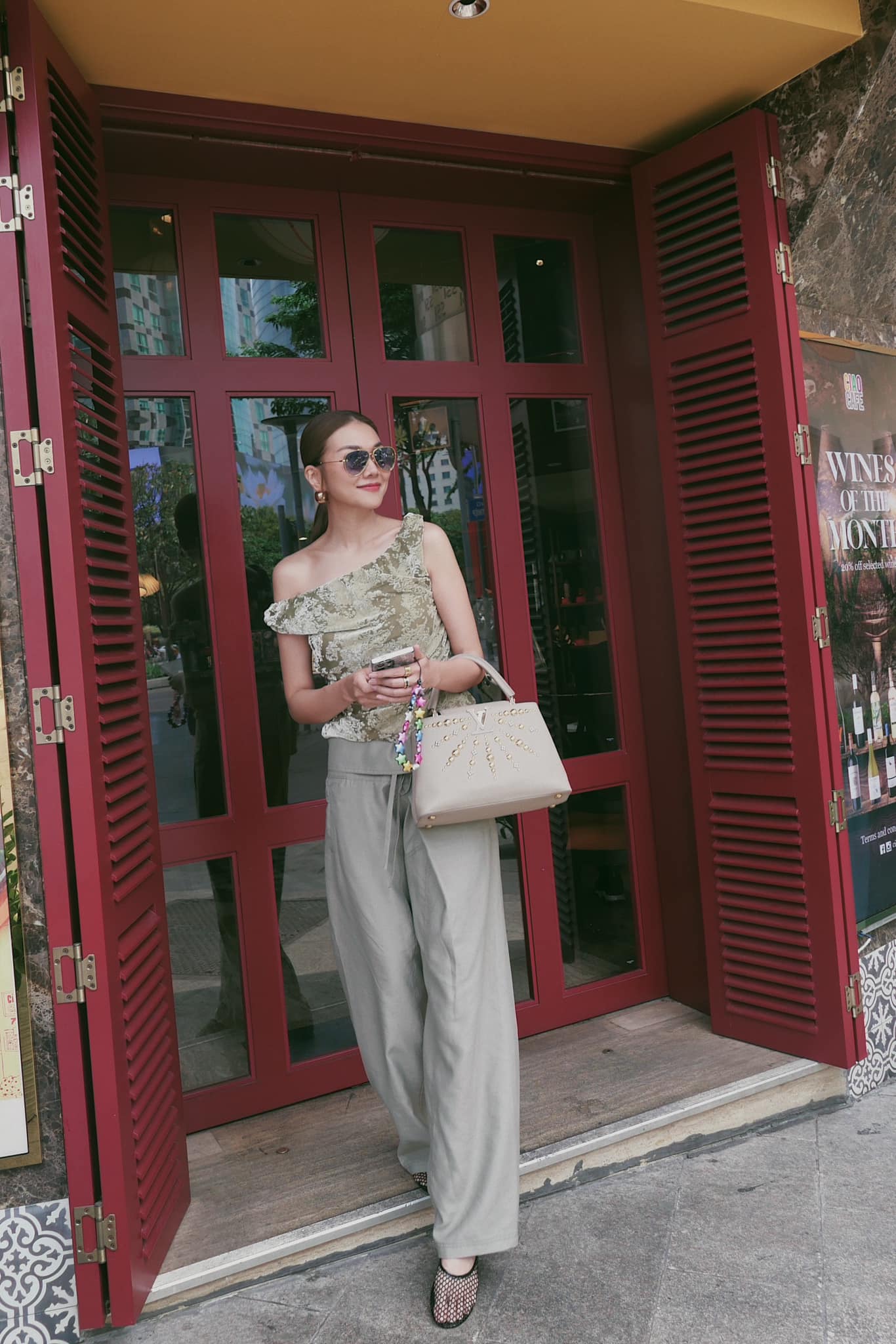 Thanh Hằng gợi ý 10 set đồ mùa thu đẹp và sang dành cho phụ nữ trên 40 tuổi- Ảnh 9.