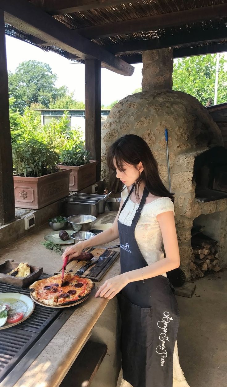 Nghỉ ngơi, tiêu tiền của cha mẹ không gọi là “gap year” mà là ĂN BÁM?- Ảnh 1.
