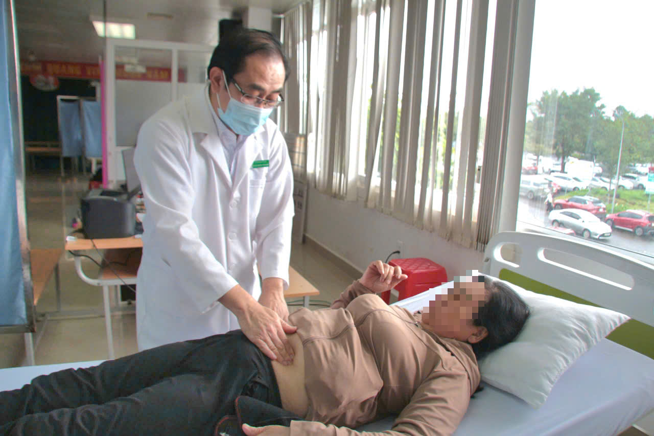 Rùng mình lời kể của bệnh nhân vụ máy hỏng nhưng vẫn được kê... tán sỏi- Ảnh 3.