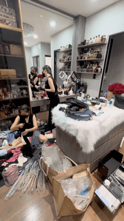 Nghề dọn tủ đồ cho giới siêu giàu kiếm 23 triệu/giờ? Nữ CEO từng 