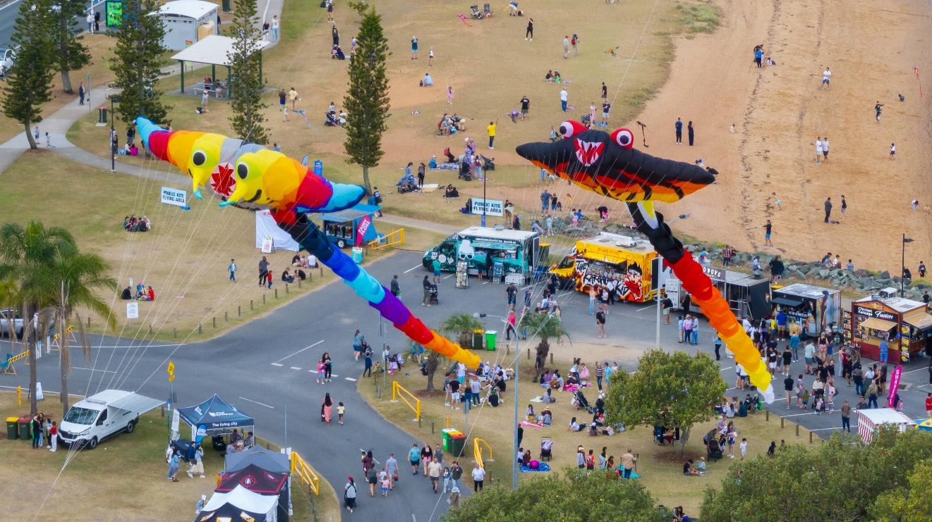 Bầu trời Queensland rực rỡ tại Vietjet Redcliffe KiteFest 2025- Ảnh 1.