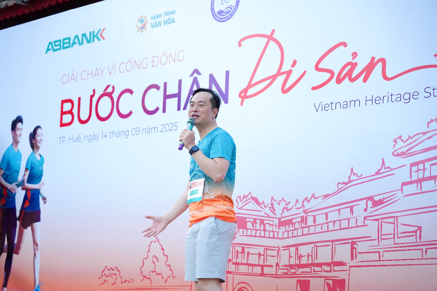 “Bước chân Di sản”: Giải chạy cộng đồng gây quỹ bảo tồn làng nghề Việt- Ảnh 4.