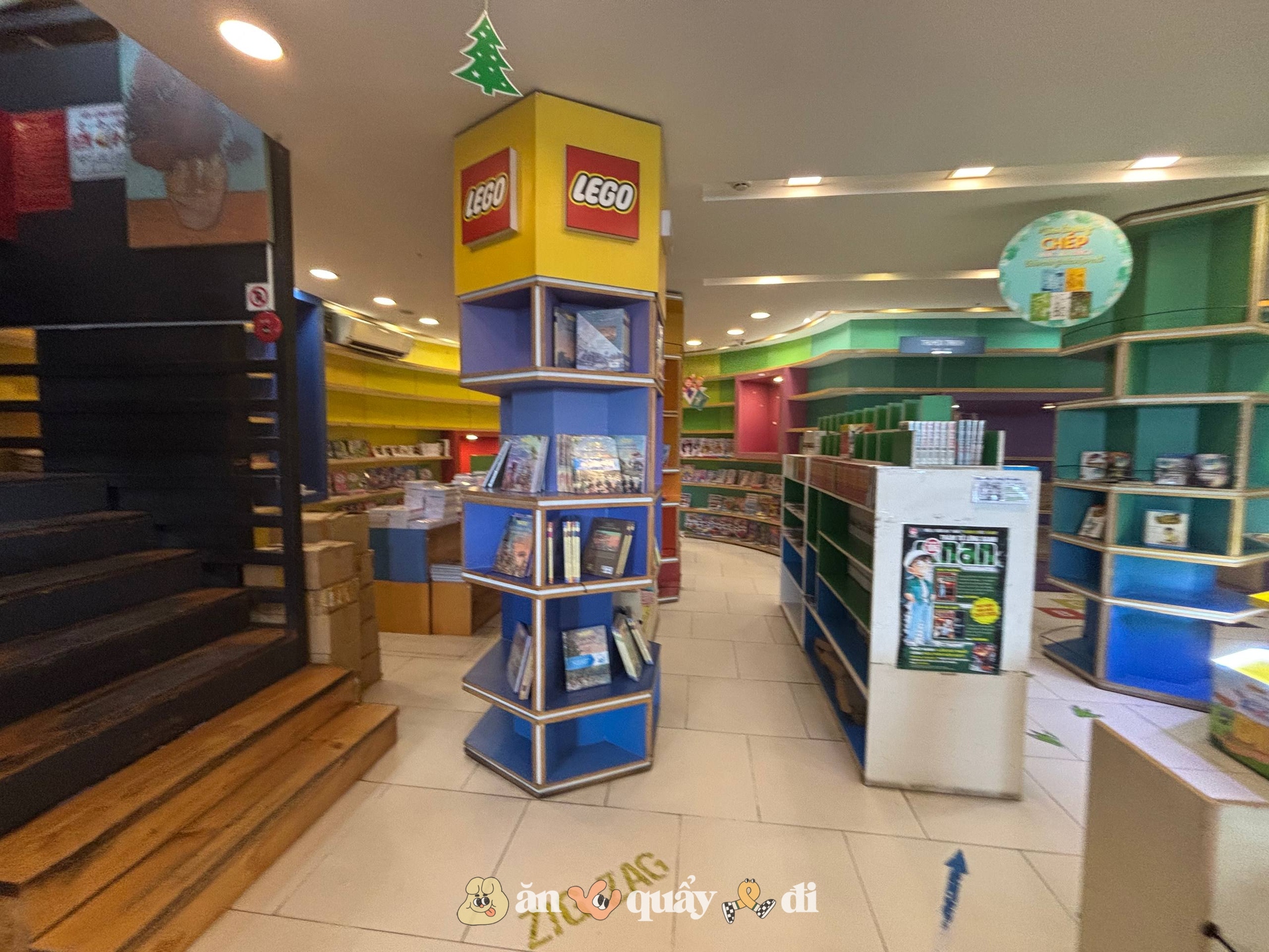 Ken đặc người tiếc nuối ghé thăm nhà sách Cá Chép ngày cuối, nhân viên tiết lộ 1 điều cực bất ngờ- Ảnh 5.