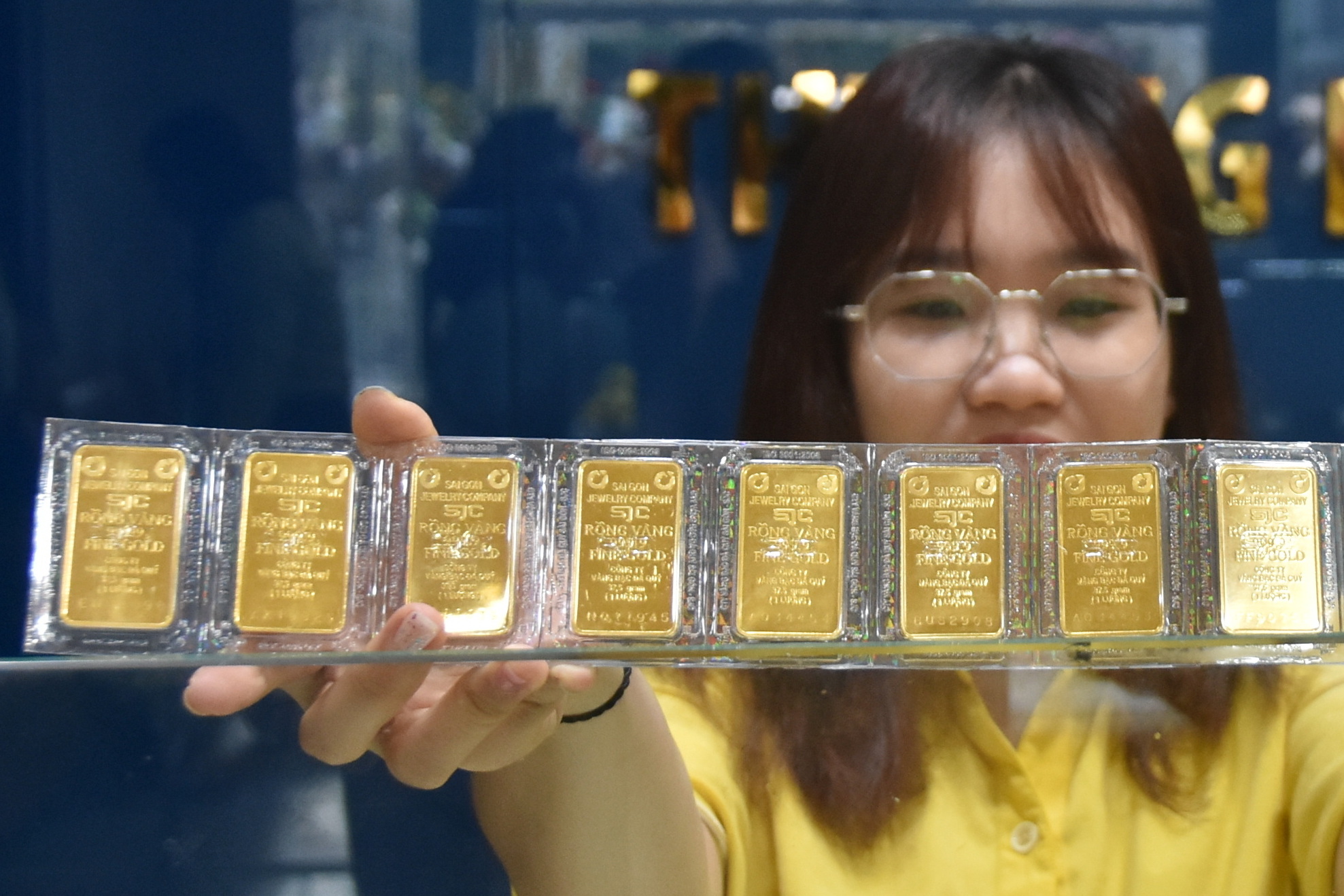 Cuối ngày 24-9, giá vàng miếng SJC tăng trở lại, USD quay đầu giảm- Ảnh 1.
