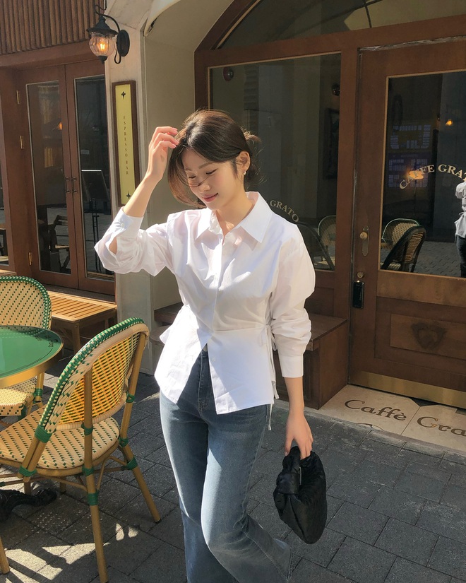 Mặc đẹp rất đơn giản khi chị em phối 5 mẫu áo basic này với quần jeans- Ảnh 7.