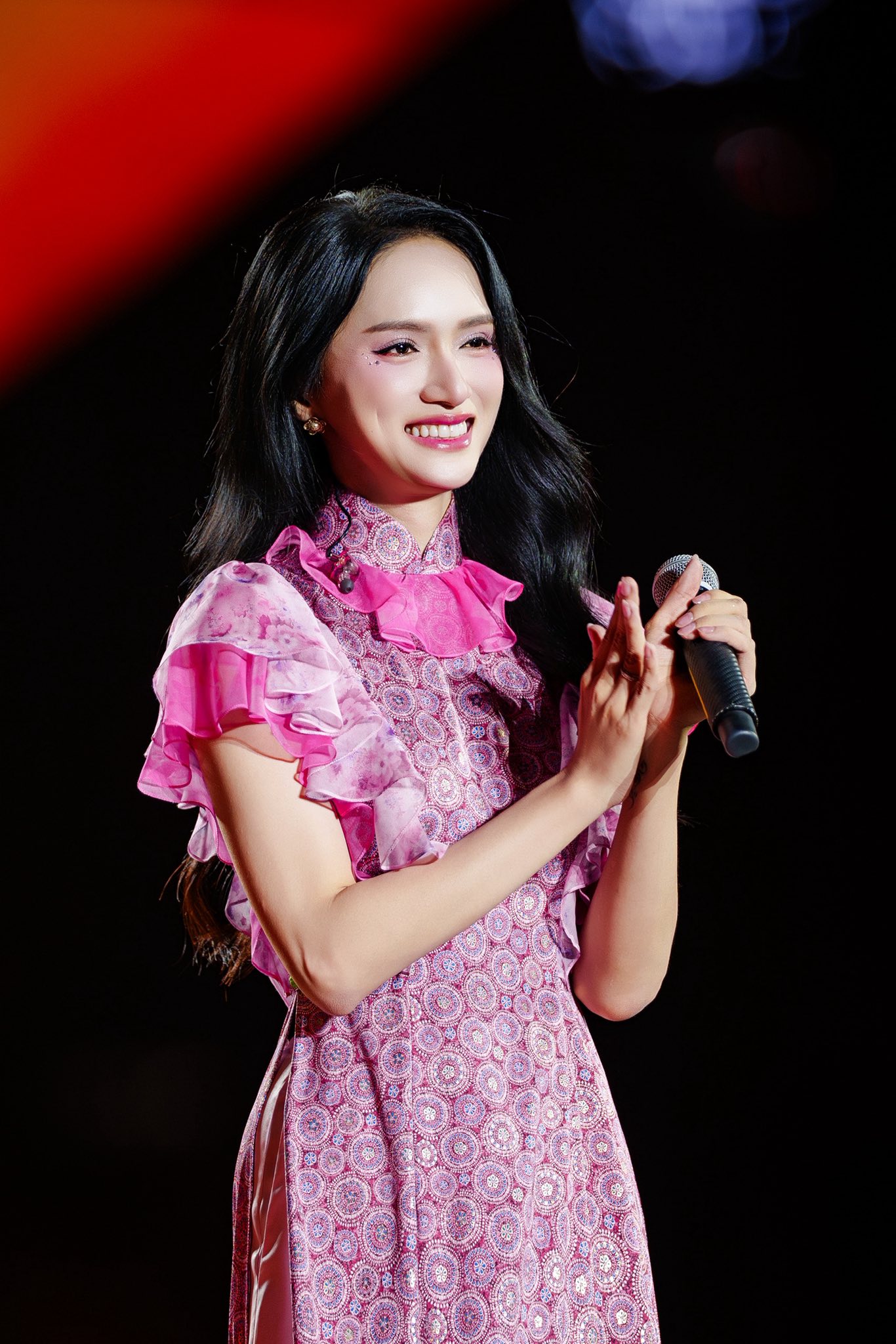 Học vấn của Hương Giang ra sao để tự tin chinh chiến Miss Universe 2025?- Ảnh 3.