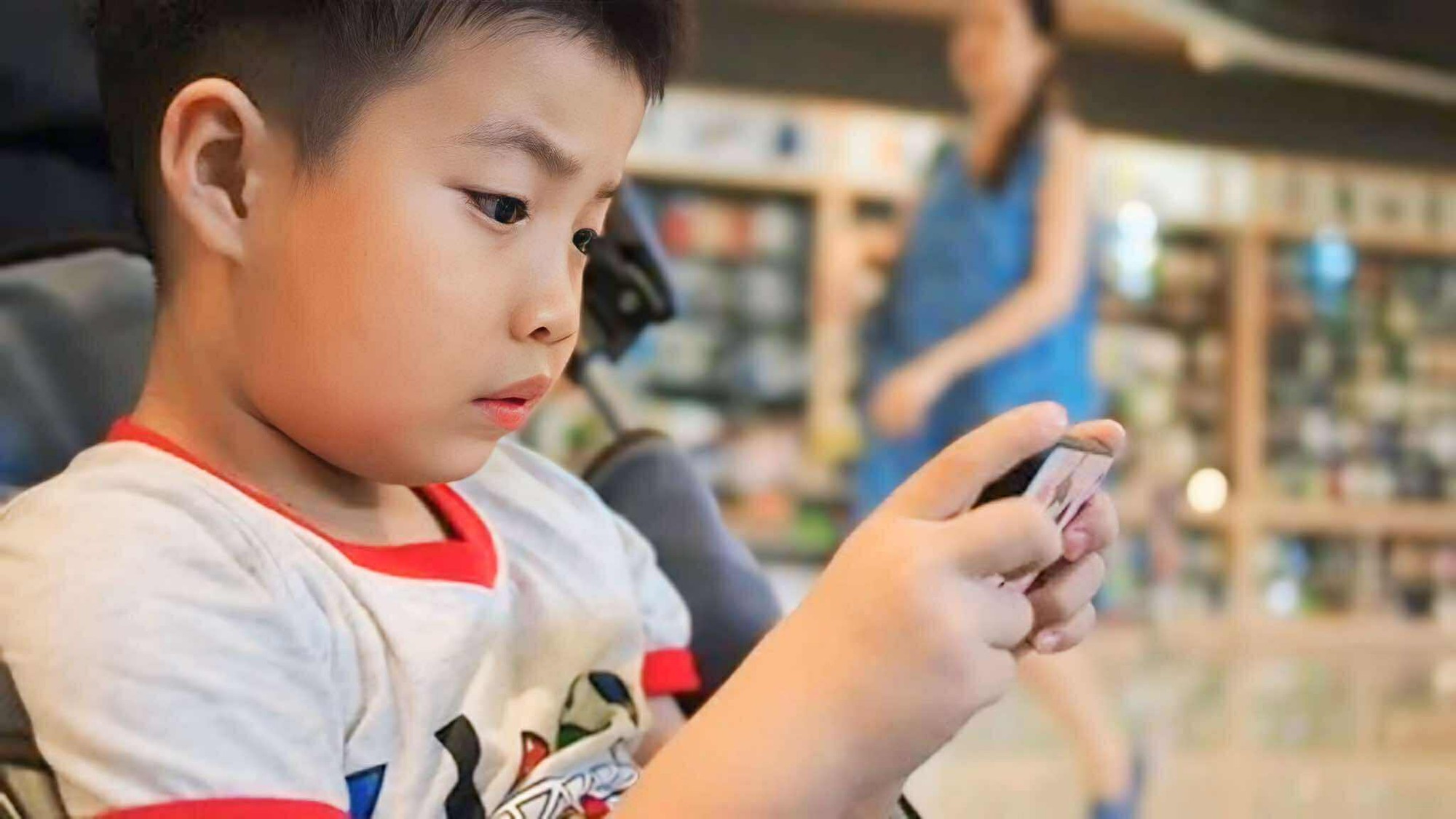 Nói thẳng: Đã đến lúc cha mẹ tự soi lại mình, sai đâu sửa đó, đừng đổ lỗi nữa! Làm thế là vô trách nhiệm lắm- Ảnh 1.