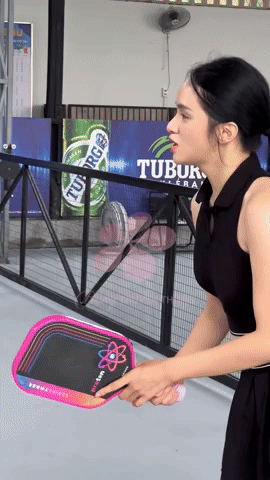 Hương Giang thi Miss Universe 2025 tập luyện thể thao thế nào để giữ dáng?- Ảnh 2.