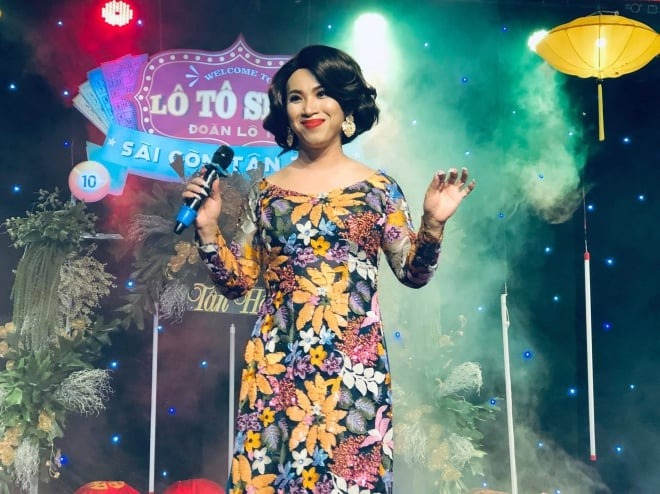 "B&agrave; bầu l&ocirc; t&ocirc;" quyền lực nhất S&agrave;i G&ograve;n, từng cầm cố t&agrave;i sản để duy tr&igrave; g&aacute;nh h&aacute;t, cuộc sống hiện tại khiến ai cũng ngỡ ng&agrave;ng- Ảnh 2.