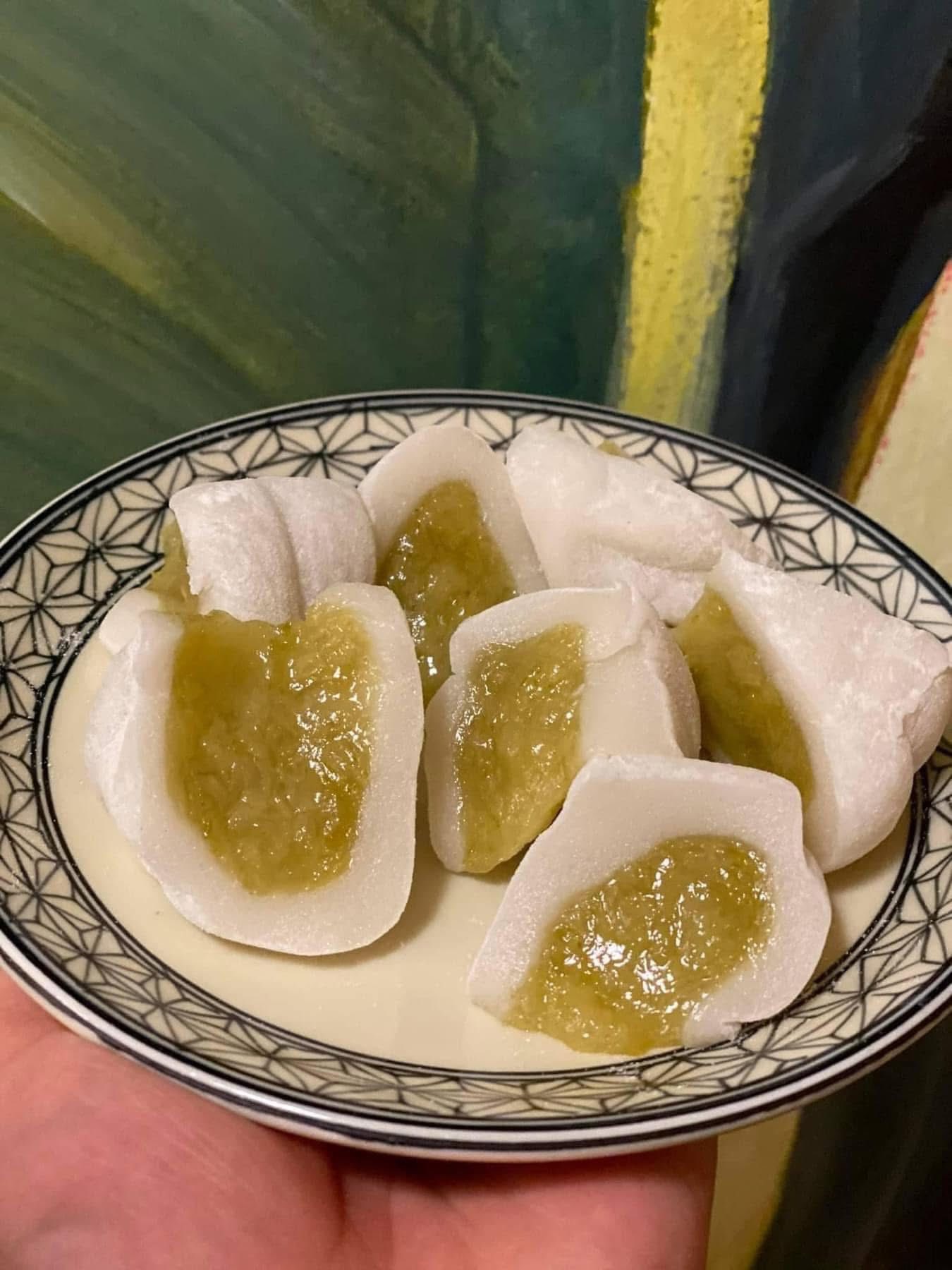 Muốn mua bánh Trung thu cốm mà ngại chen chúc xếp hàng: Đây là 3 địa chỉ đang được nhiều người truyền tai- Ảnh 5.