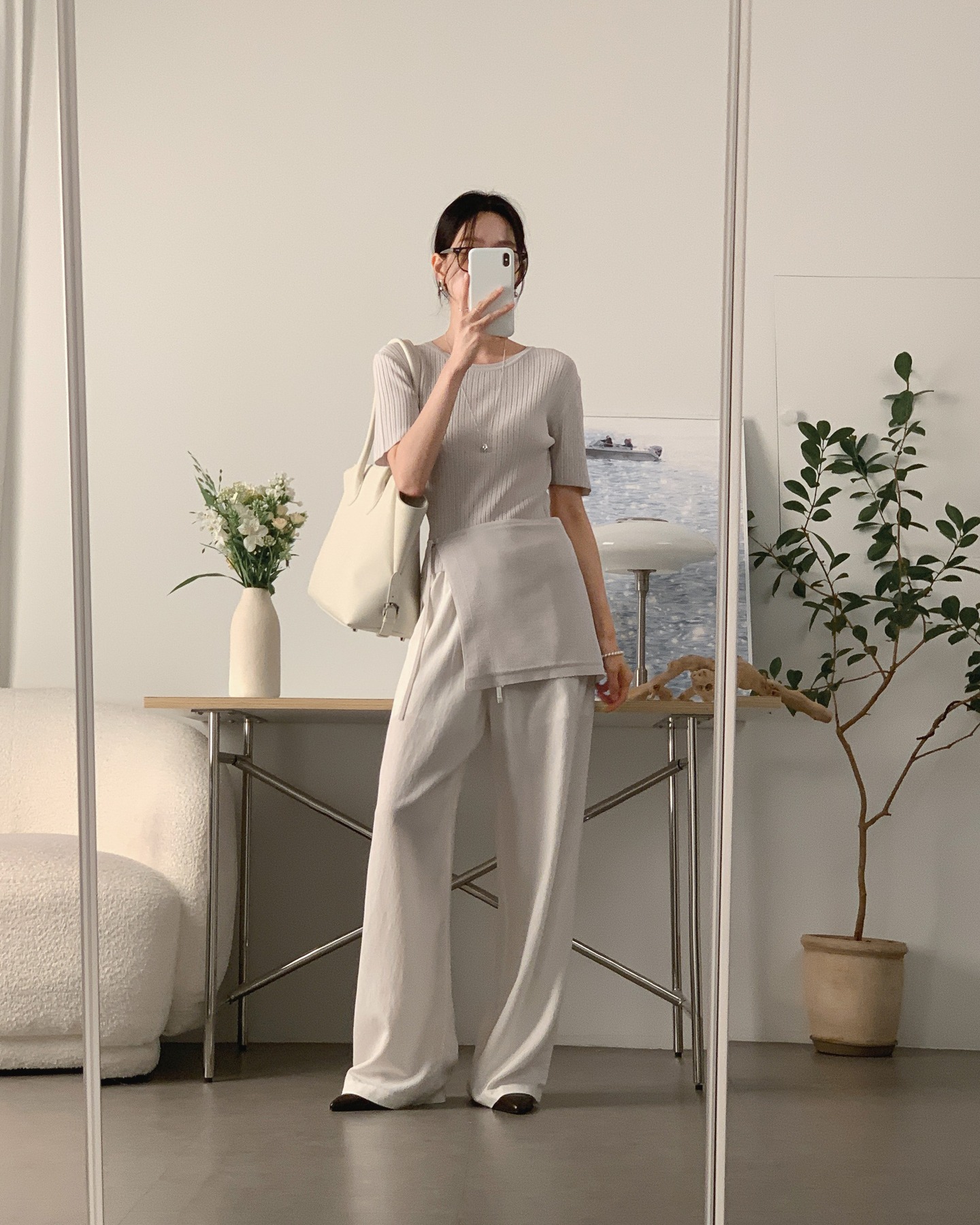 10 set đồ mùa thu màu trung tính dành cho những ai thích sự đơn giản, tinh tế- Ảnh 7.
