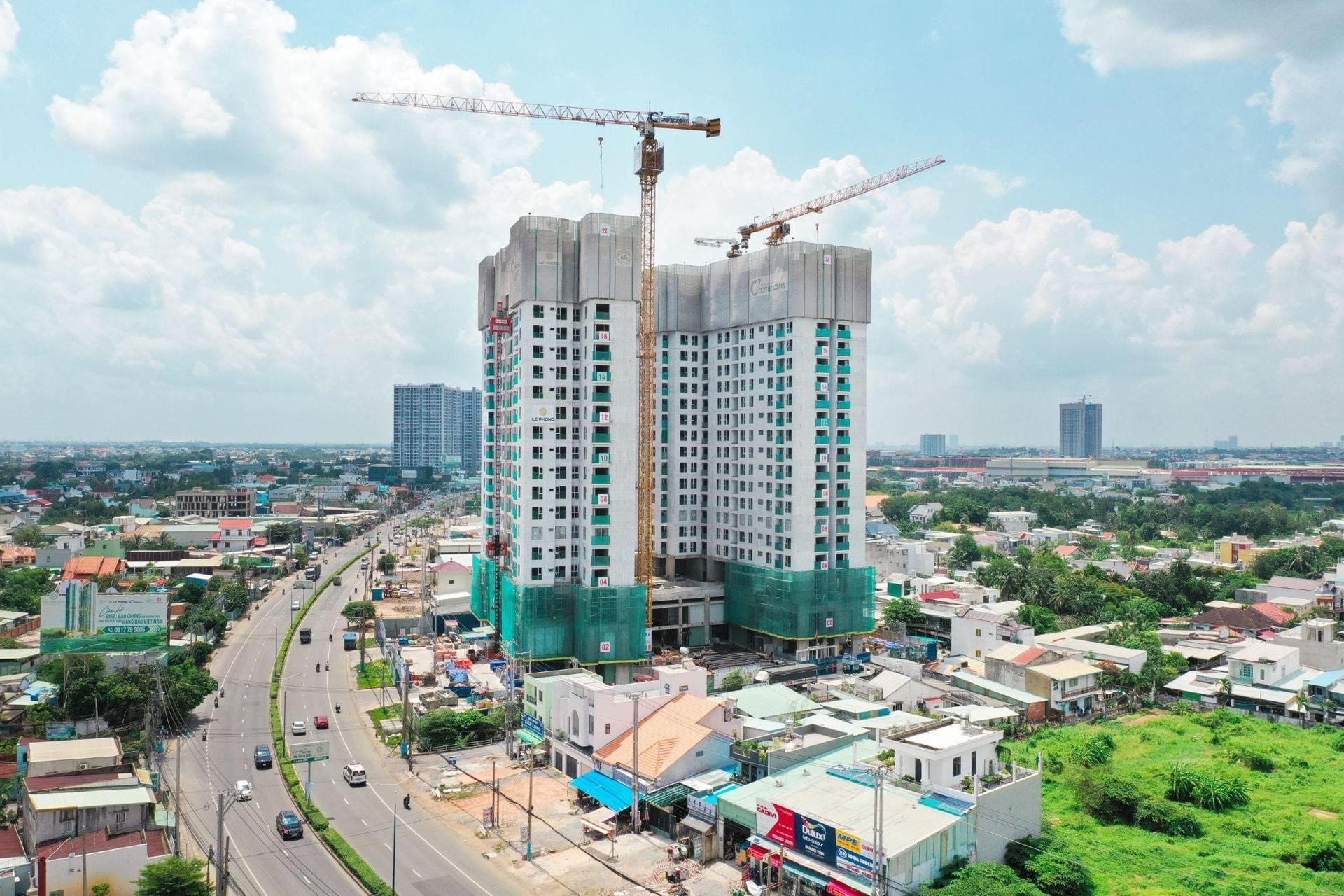 Giá căn hộ chung cư TP.HCM sẽ diễn biến thế nào vào cuối năm nay?- Ảnh 2.