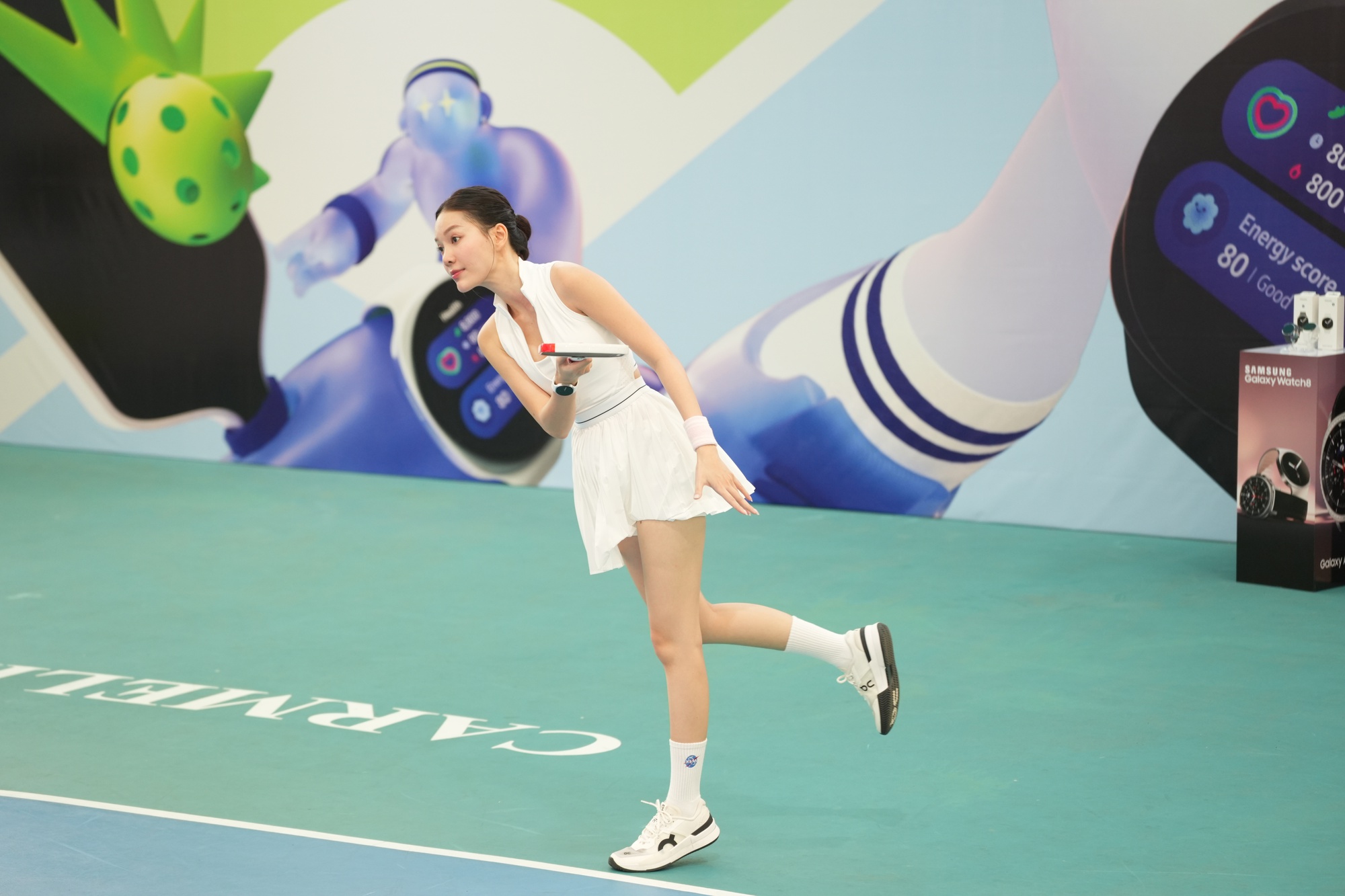 Xả loạt ảnh nét nèn nẹt của gái đẹp miền Tây “đại náo” sân pickleball: Giờ ai cũng cỡ này rồi hả?- Ảnh 2.