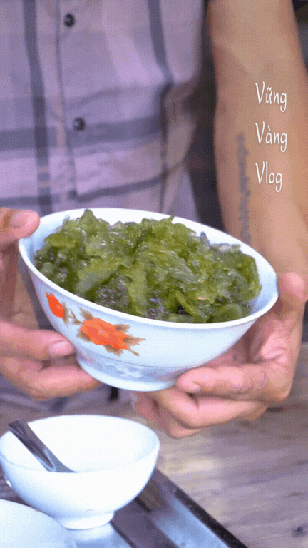 Không phải dê núi và cơm cháy, thứ 