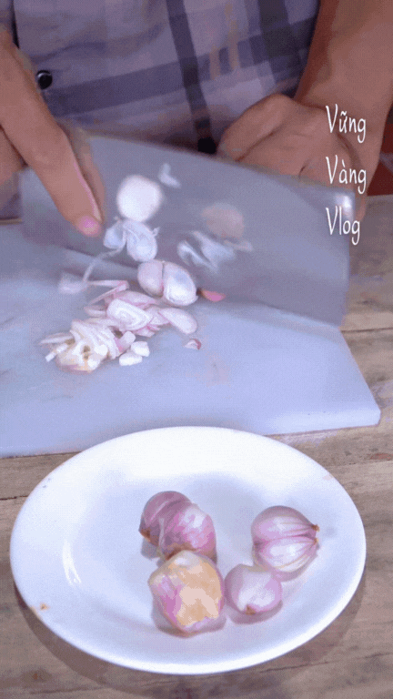 Không phải dê núi và cơm cháy, thứ 