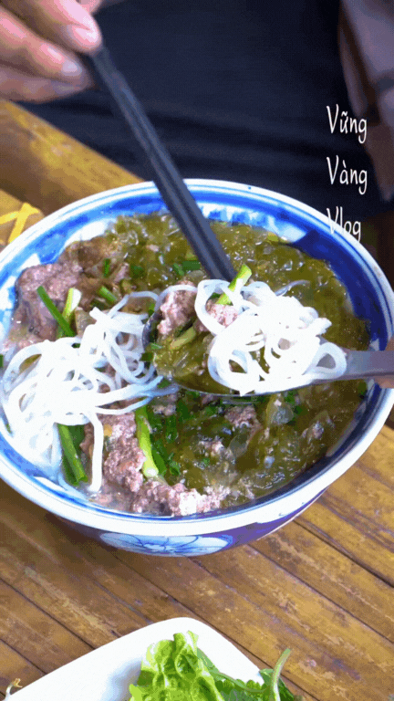 Không phải dê núi và cơm cháy, thứ 