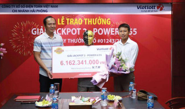 Một nam thanh ni&ecirc;n tr&uacute;ng Vietlott sau 8 năm ki&ecirc;n tr&igrave; mua 2 v&eacute; mỗi ng&agrave;y- Ảnh 1.