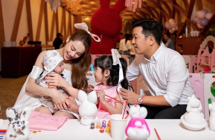 7 năm hôn nhân viên mãn của Nhã Phương, Trường Giang- Ảnh 7.