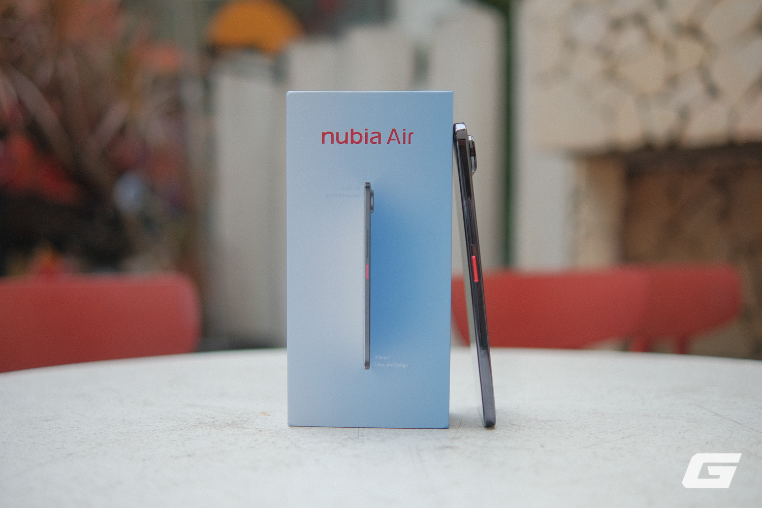Đây là 'iPhone Air' của người lương 5 triệu- Ảnh 1.