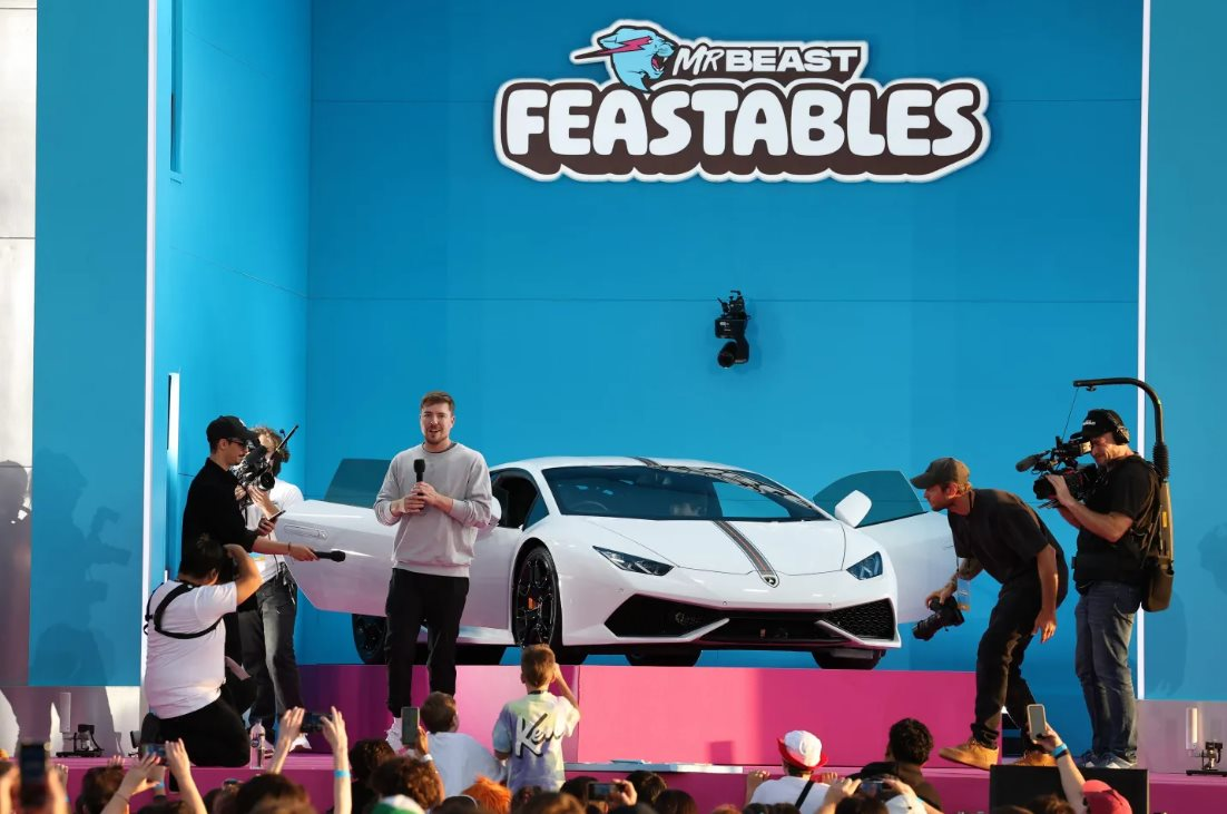 'Vua YouTube' MrBeast thua lỗ nhiều năm: Đốt 4 triệu USD mỗi video để nổi tiếng, chấp nhận lỗ có chủ đích- Ảnh 6.
