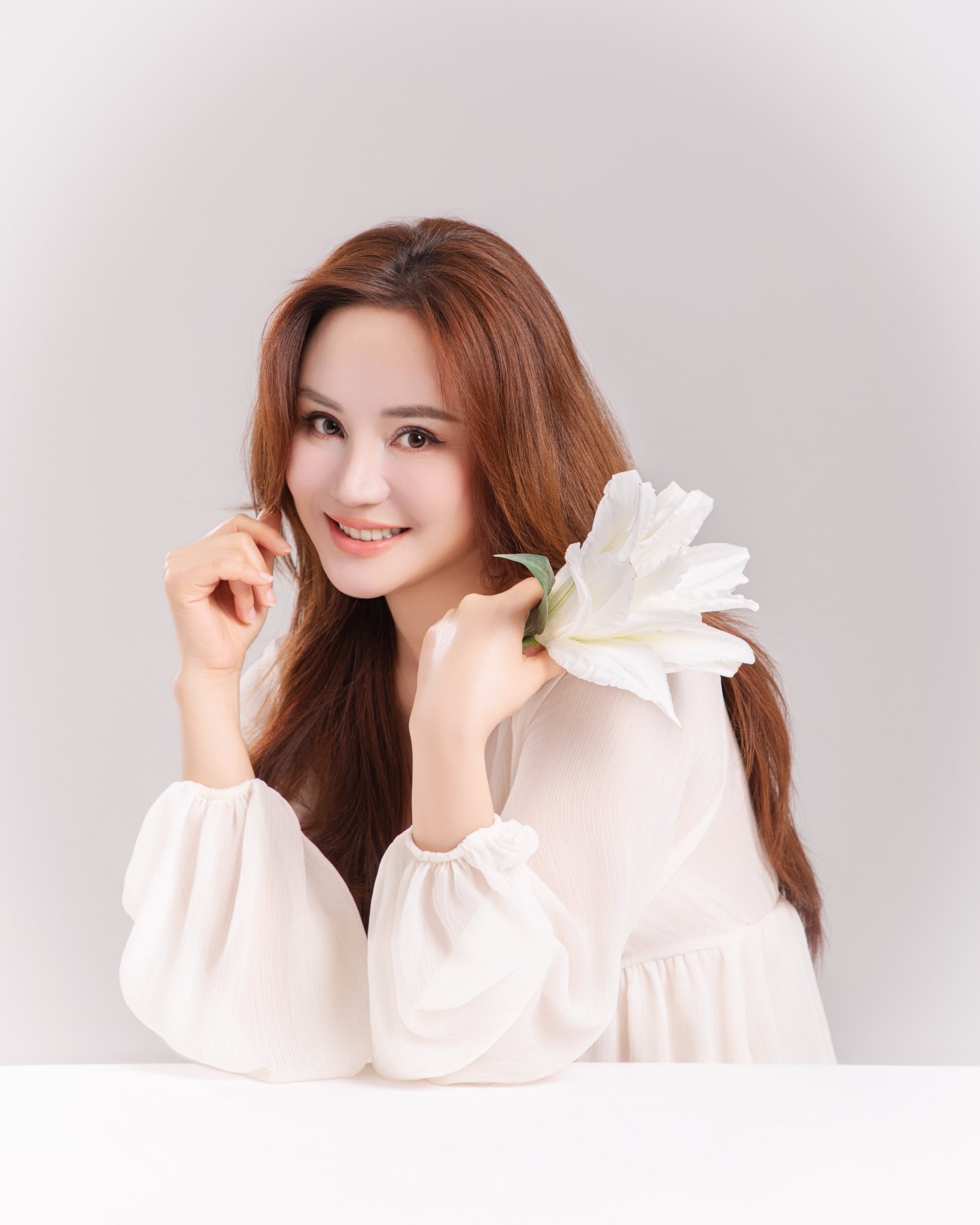 Nữ nghệ sĩ có biệt thự từ TP.HCM ra Hải Phòng, được chồng đại gia yêu chiều, trông con cho đi hát- Ảnh 1.