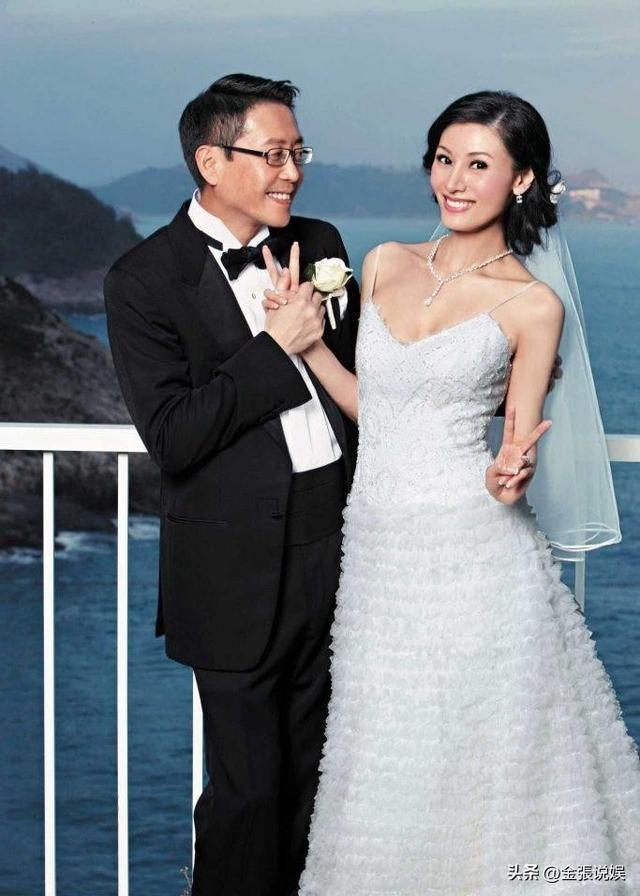 Có 1 nàng hậu 