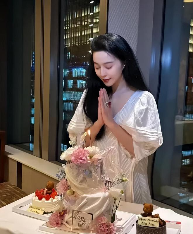 "Tóm gọn" Phạm Băng Băng hẹn hò trai lạ, còn mua nhà chung sống với nhau ở Nhật Bản?- Ảnh 7.